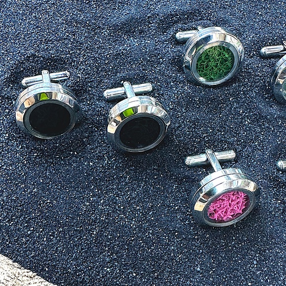 Timeless Moss Cuff Links- Black - Picture 9 of 9